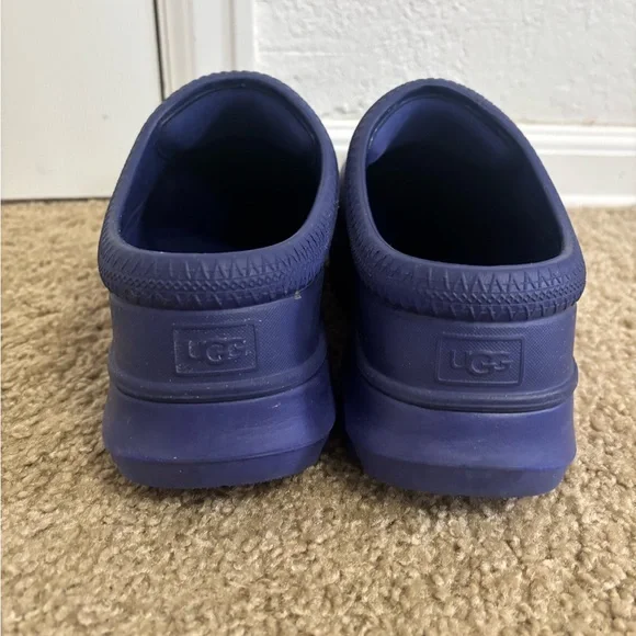 Blue UGG Women's Tasman clogs size 8 - Picture 2 of 2